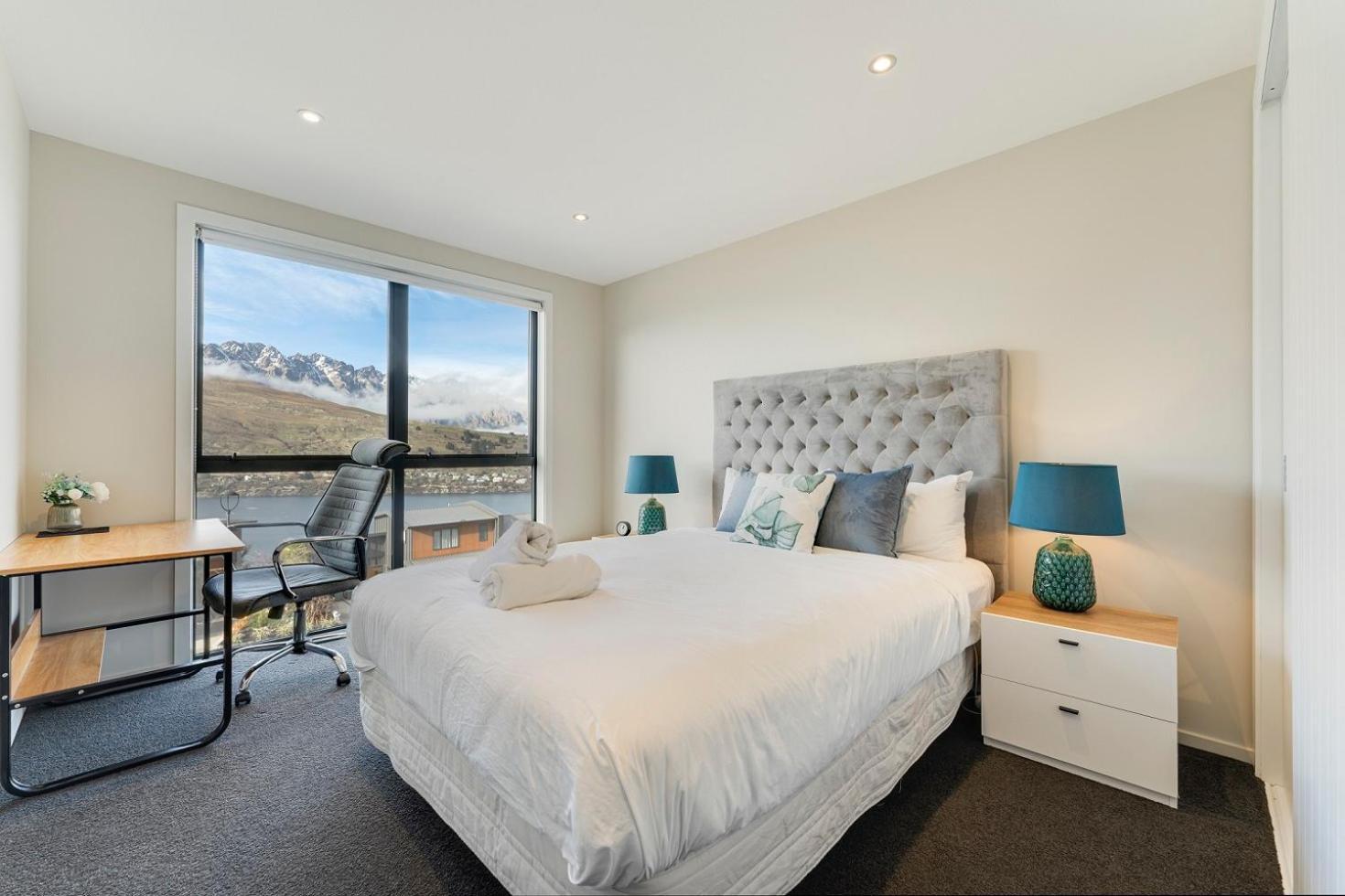 Queenstown Lake And Mountain View Retreat Free Wifi Free Street Parking ภายนอก รูปภาพ