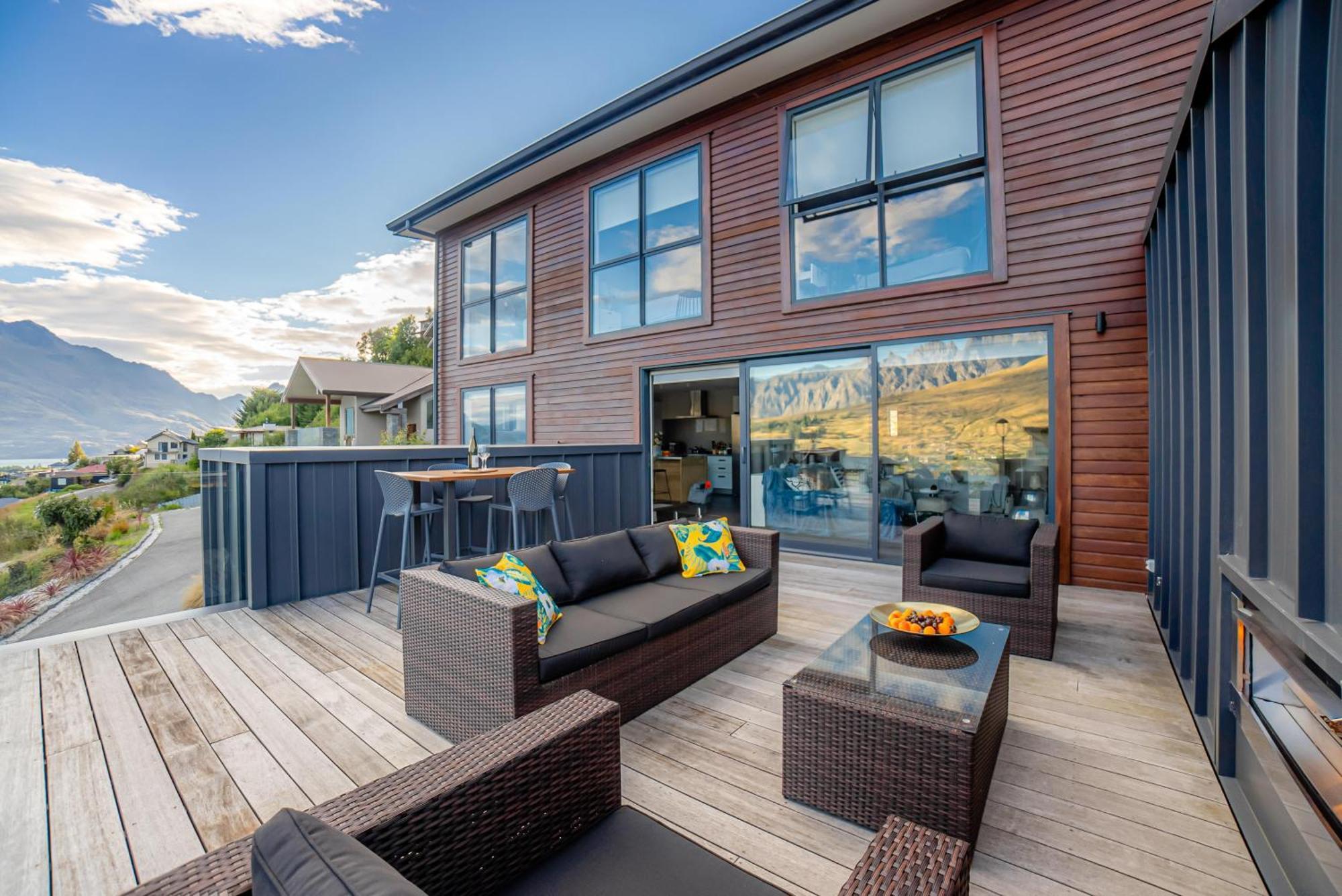 Queenstown Lake And Mountain View Retreat Free Wifi Free Street Parking ภายนอก รูปภาพ