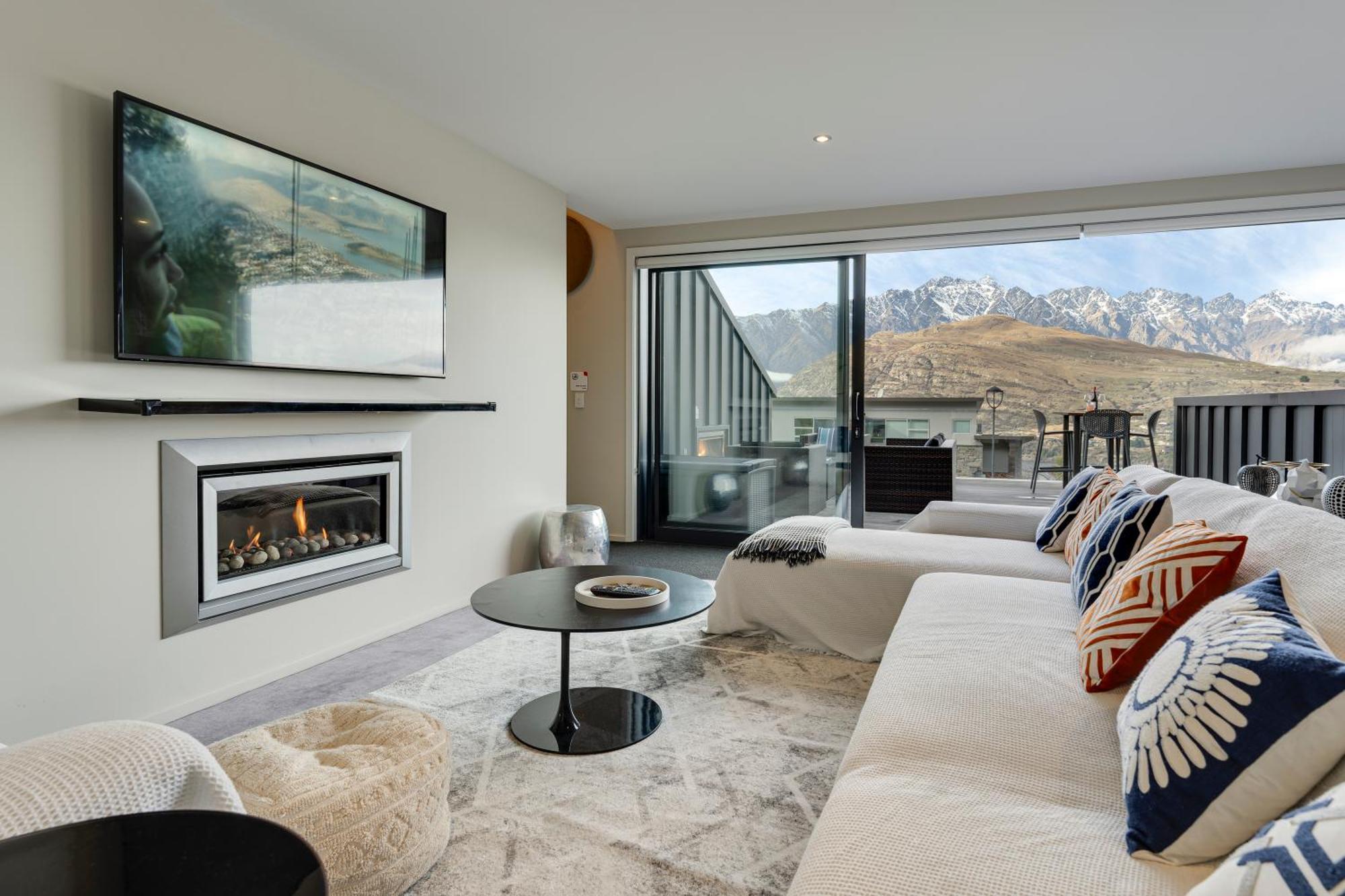 Queenstown Lake And Mountain View Retreat Free Wifi Free Street Parking ภายนอก รูปภาพ